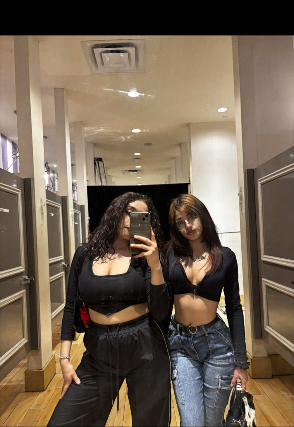 @𝓜𝓪𝓻🦇