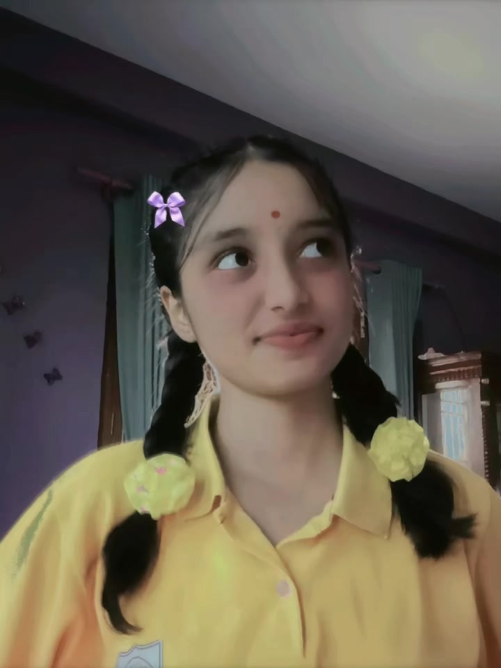 @𝒰𝓂𝒾𝓈𝒽𝒶🐚.
