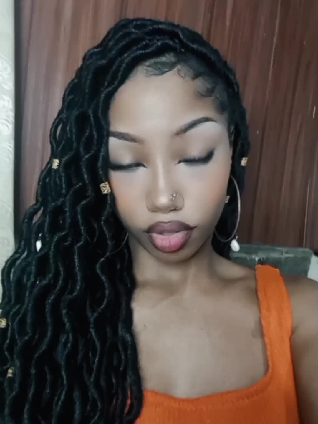 @Juli@
