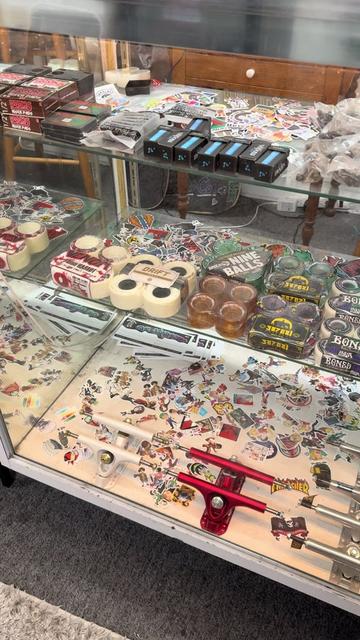 @Funroe Board Co.