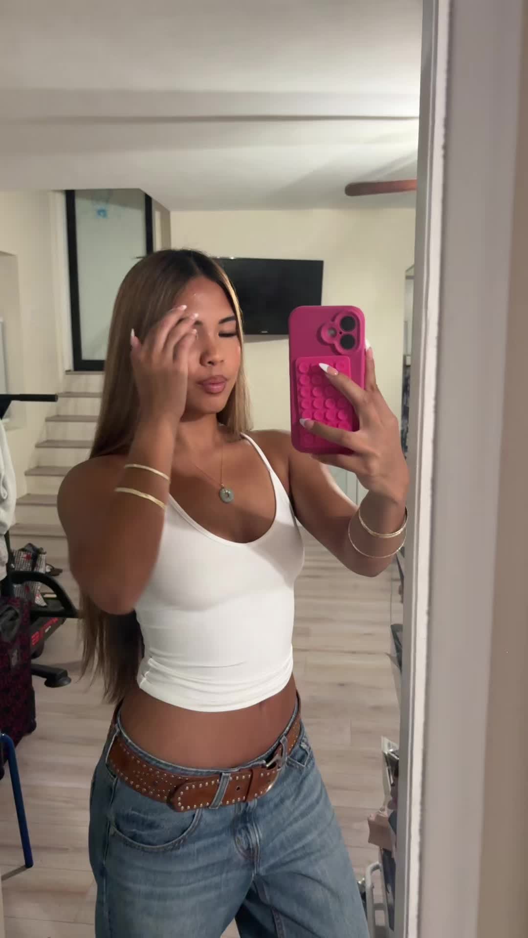 @chuzzyana