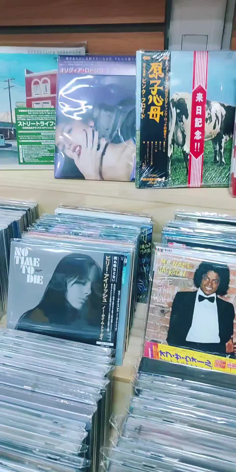 @Retrokromos.com
