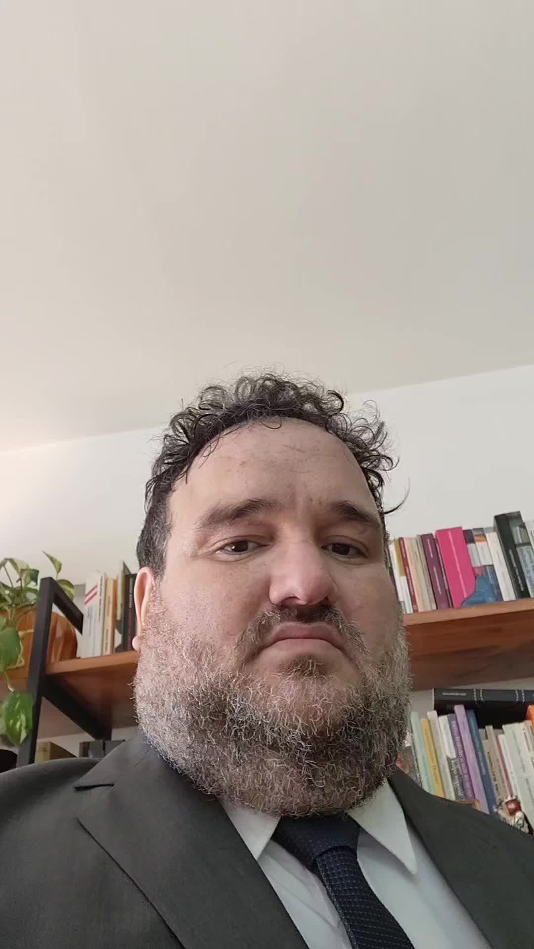@Sebastián De Toma