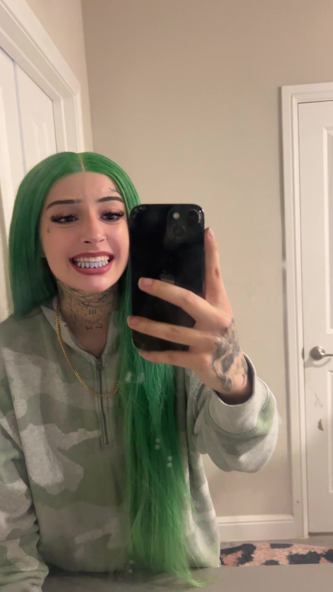 @Lilyrrrose