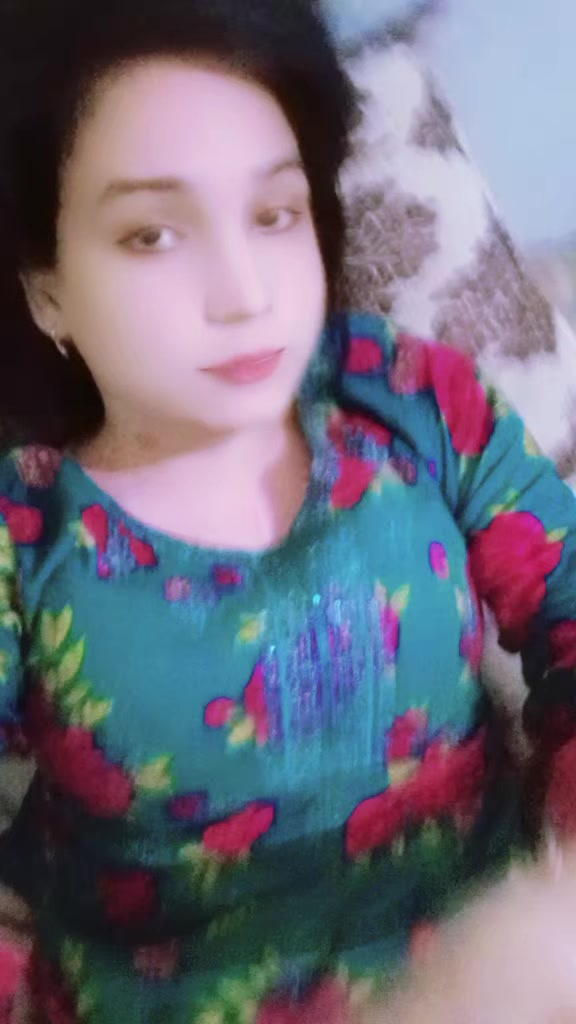 @MADAM HAYA SEXY