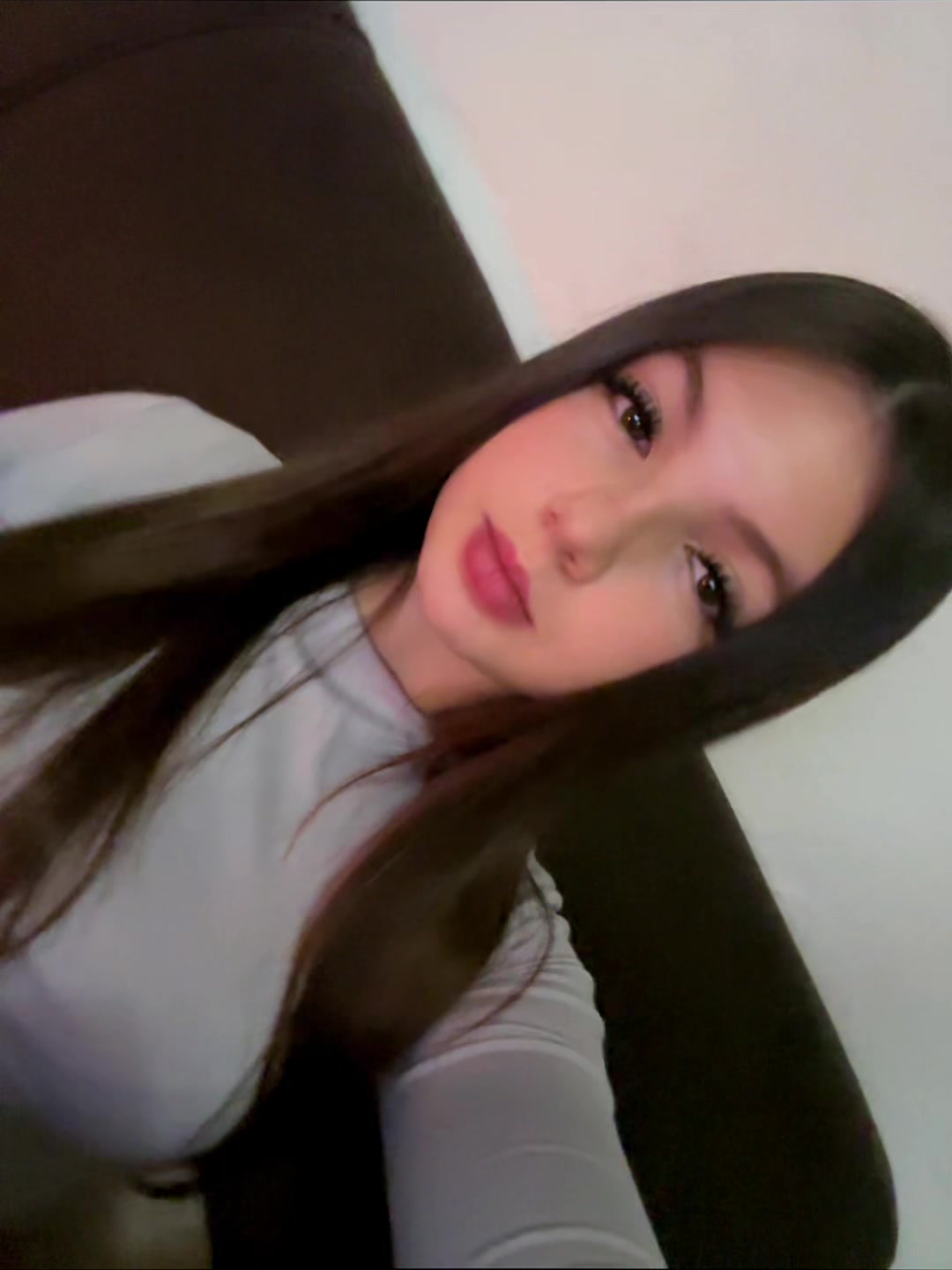 @𝐽𝑢𝑙𝑖𝑒𝑡ℎ𝑎