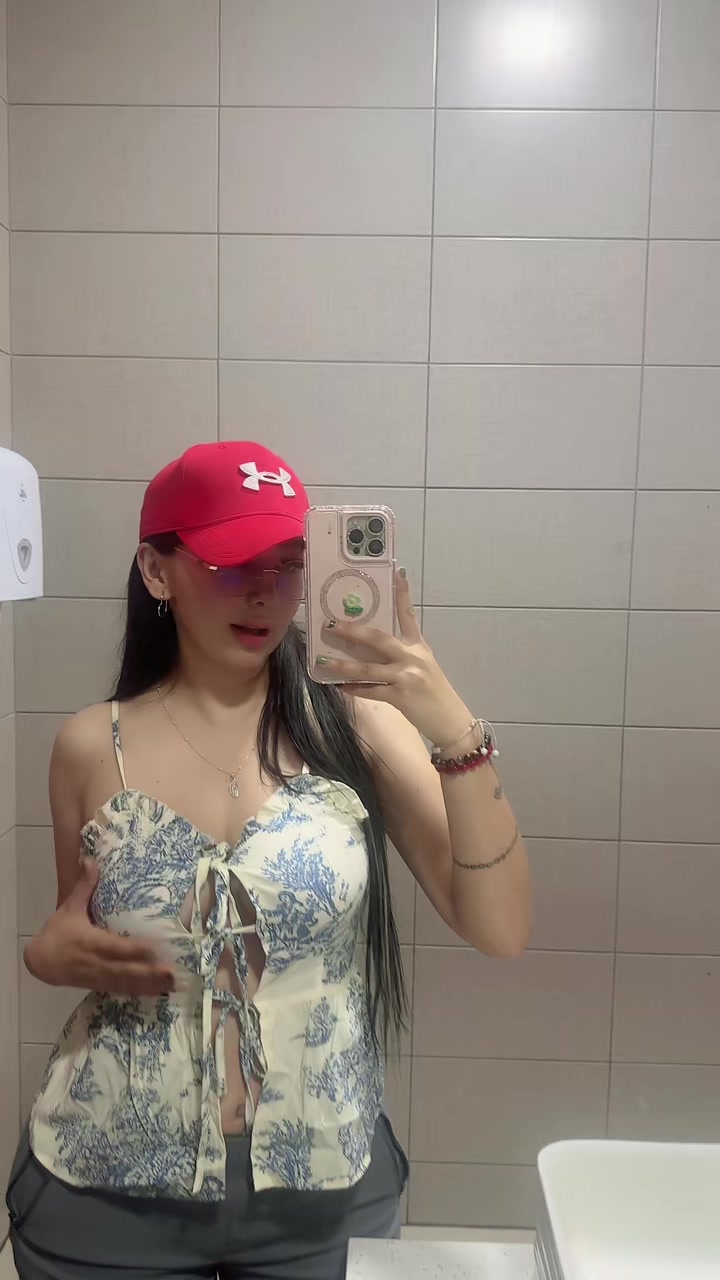 @Erika Gabriela