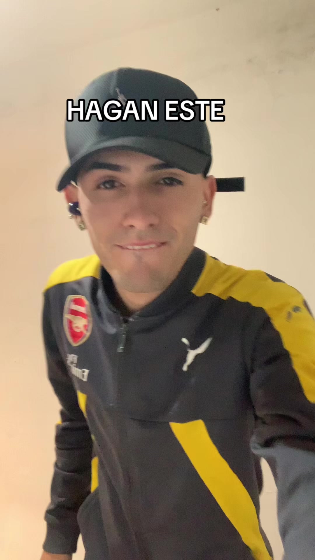 @AxelRobledo