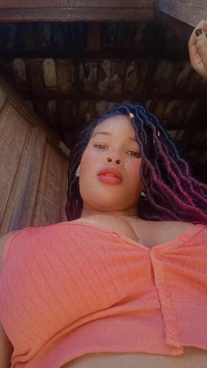 @aninhalopes