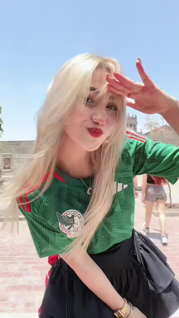 @Lelepoxy