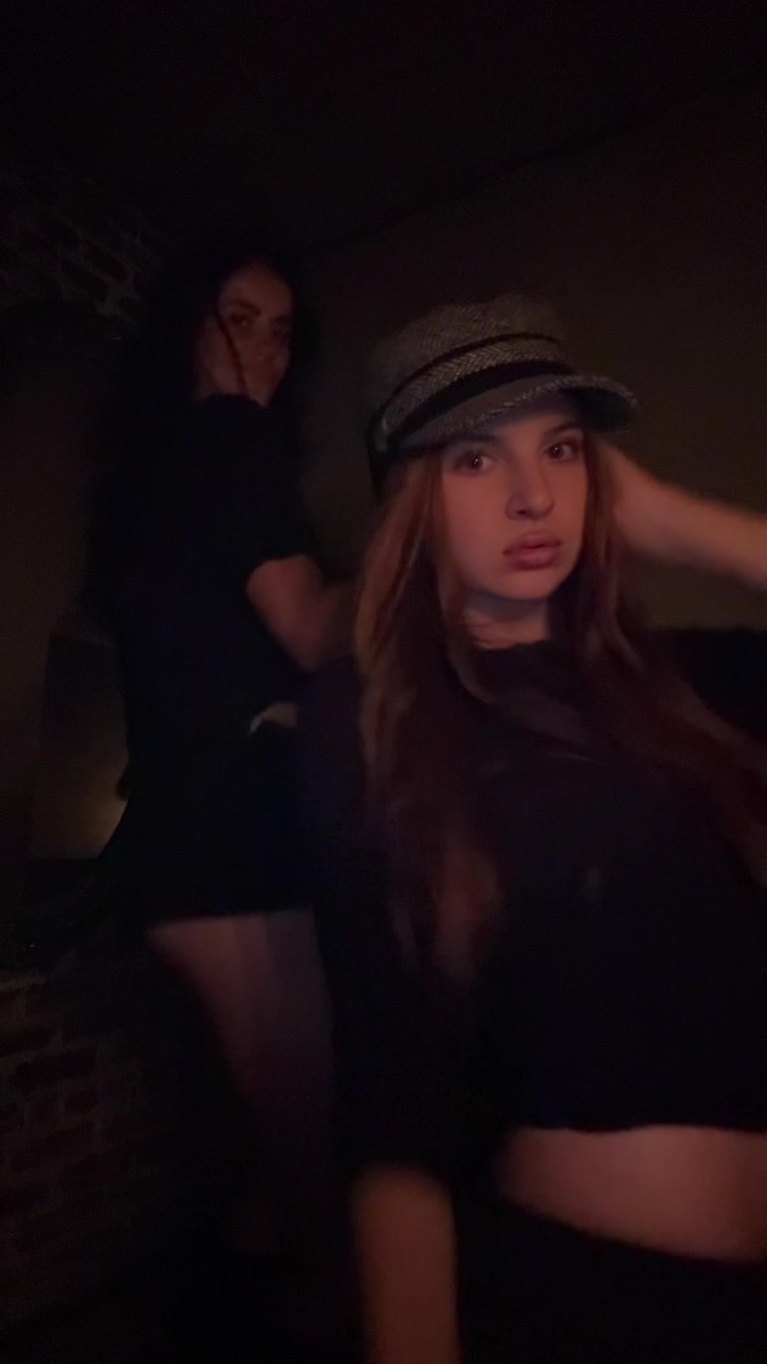 @supersexyandmysterysarah