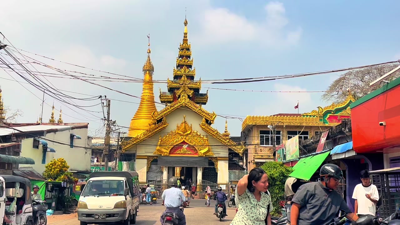@Si Thu Maung