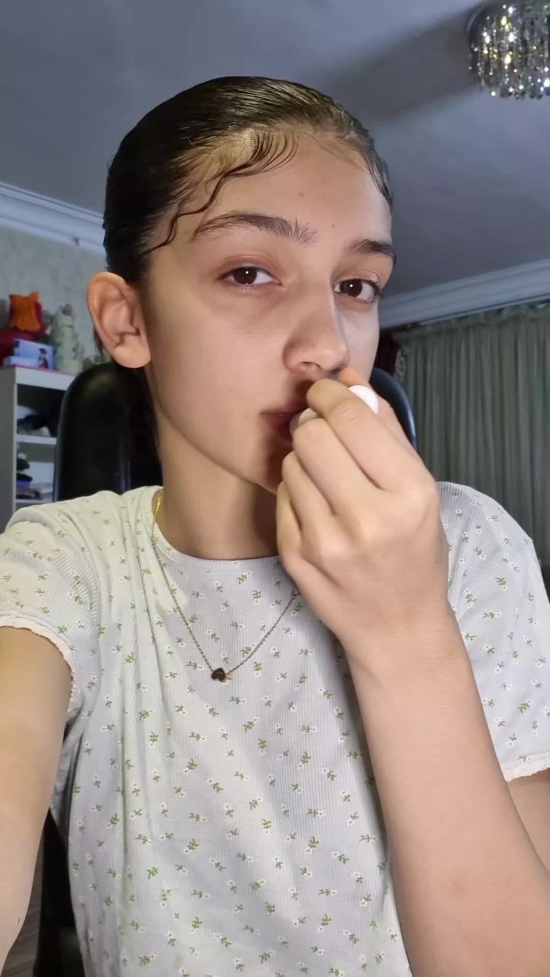 @☁️ʜᴇʟᴇɴ☁️