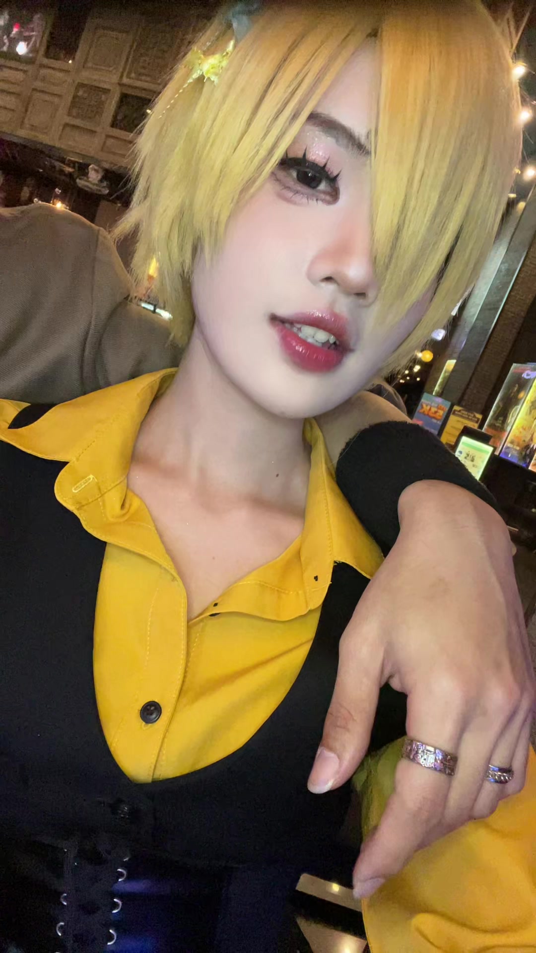 @Người đẹp bị đi&ecirc;n 🫦