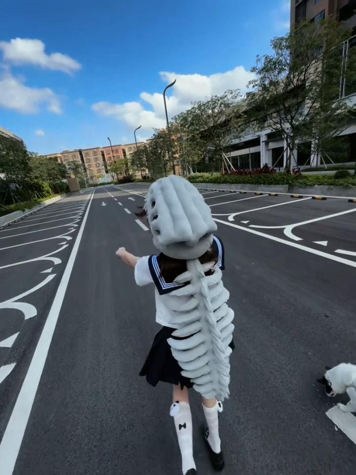 @bossyeuu