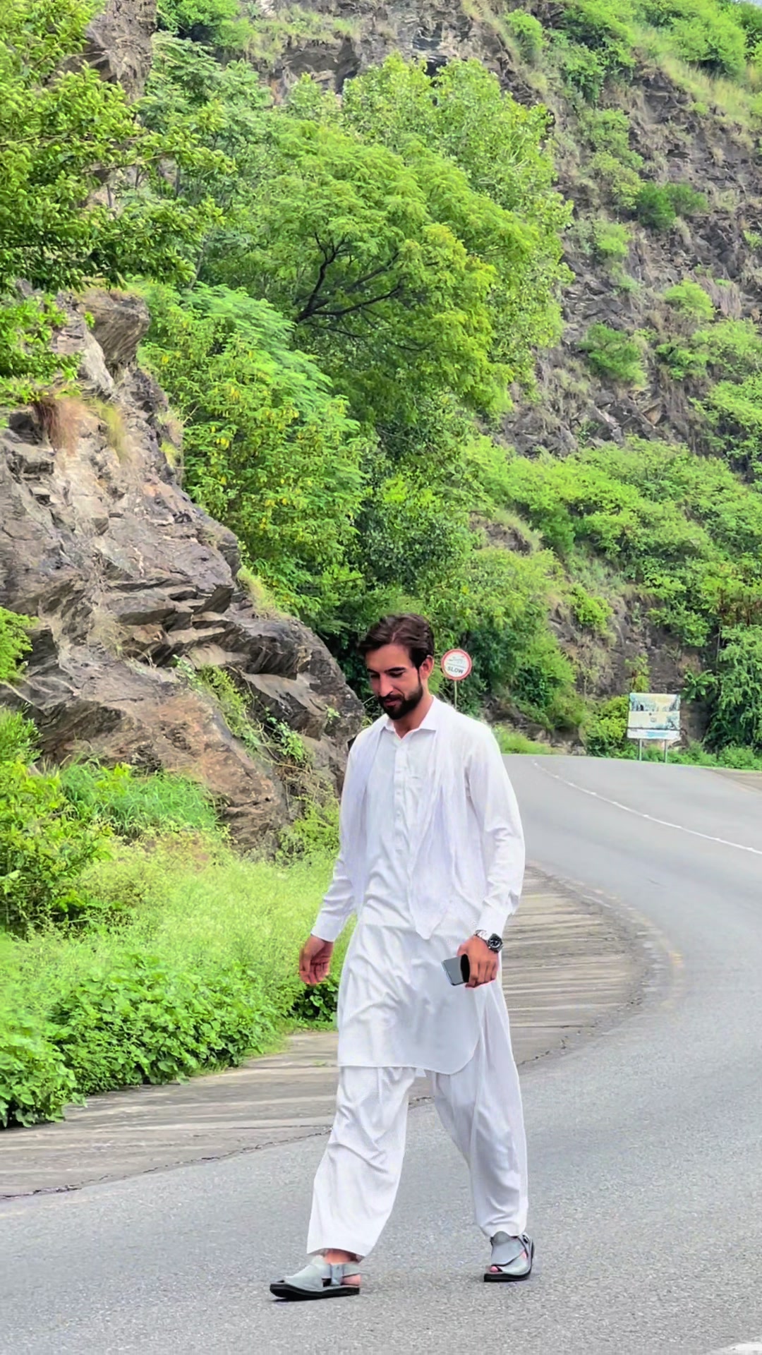 @HamDard⚡🕊️
