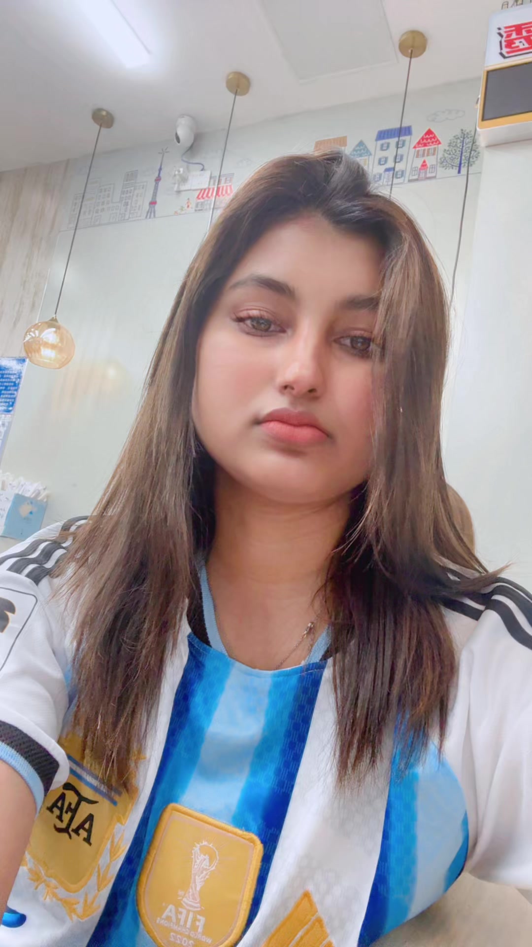 @মেয়ে চায়নিছ 🇨🇳মা বাংলাদেশী