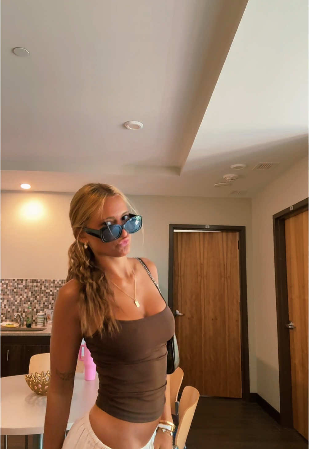 @melanieehopkinss