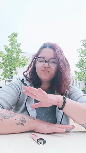 @RalucaNikky💯🌹🇷🇴