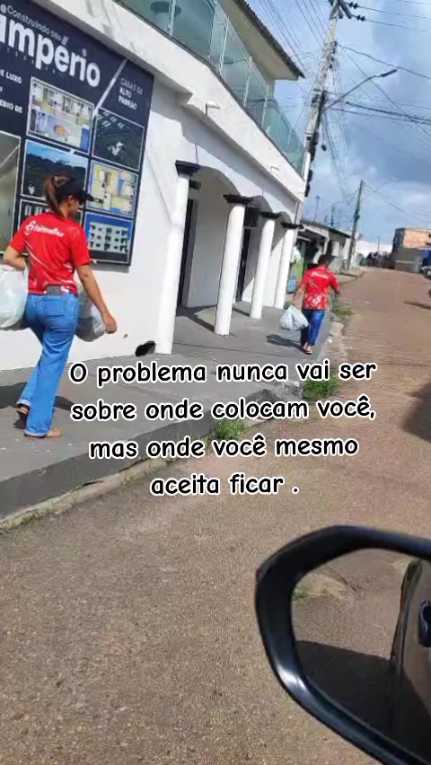 @Elayne Paiva572