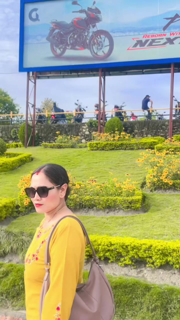 @Mrs Sandhya_🧿💫🦋