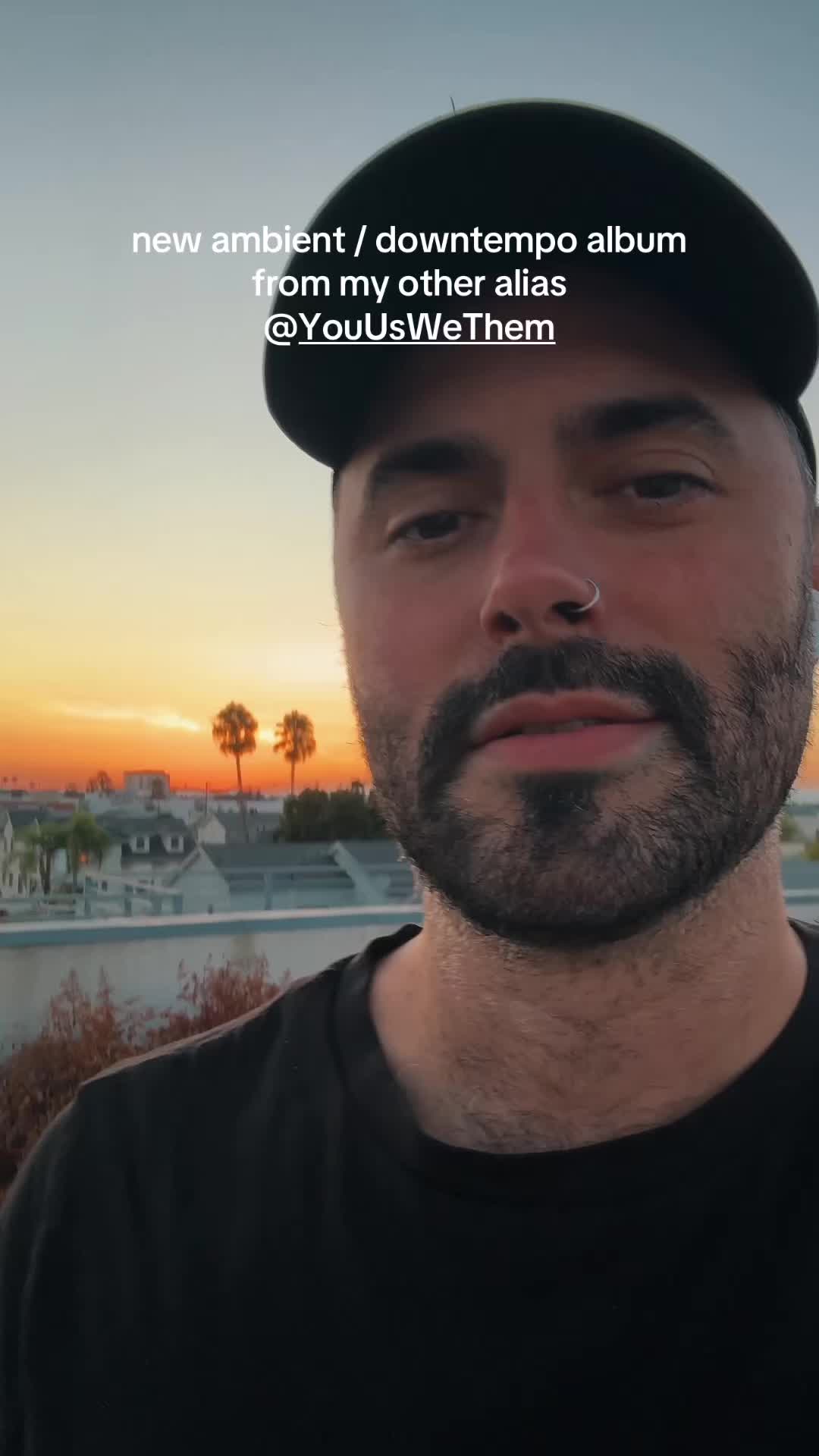 @L E F T / R I G H T