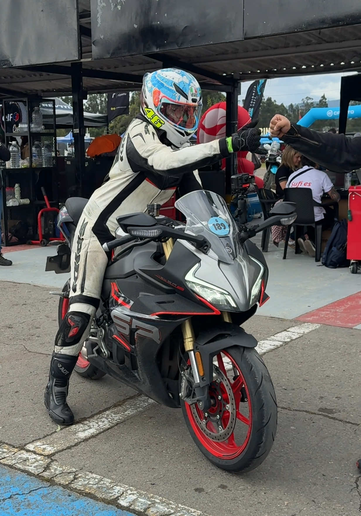 @Laura López❤️🔥🏍️