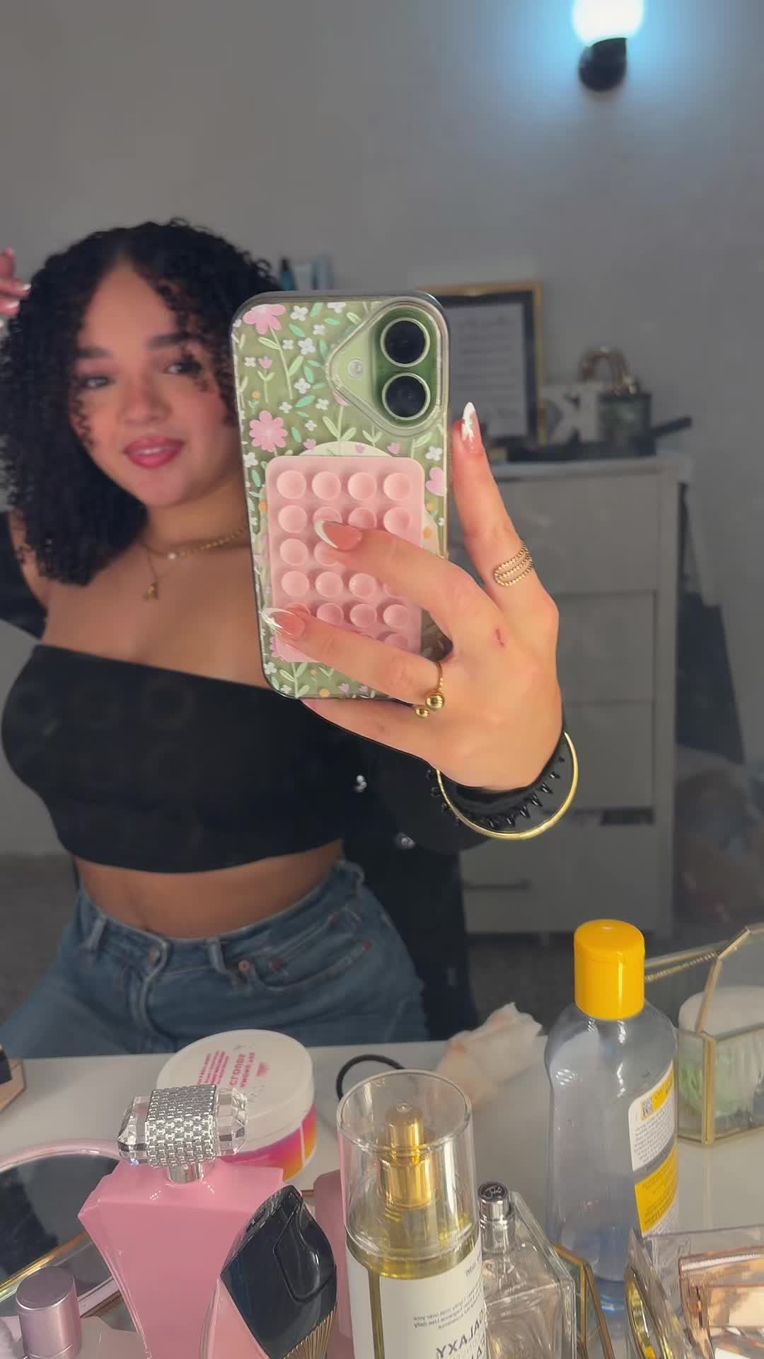 @Angeeee