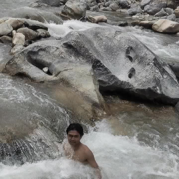@aking shrestha
