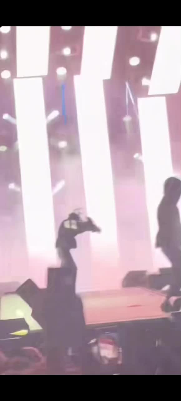 @PlayStation carti