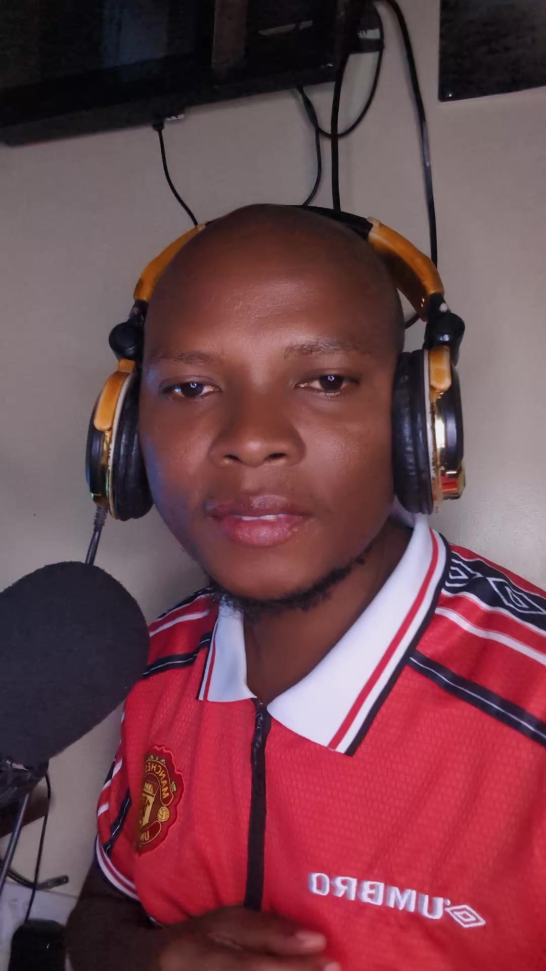 @Dj Six Fingers tv