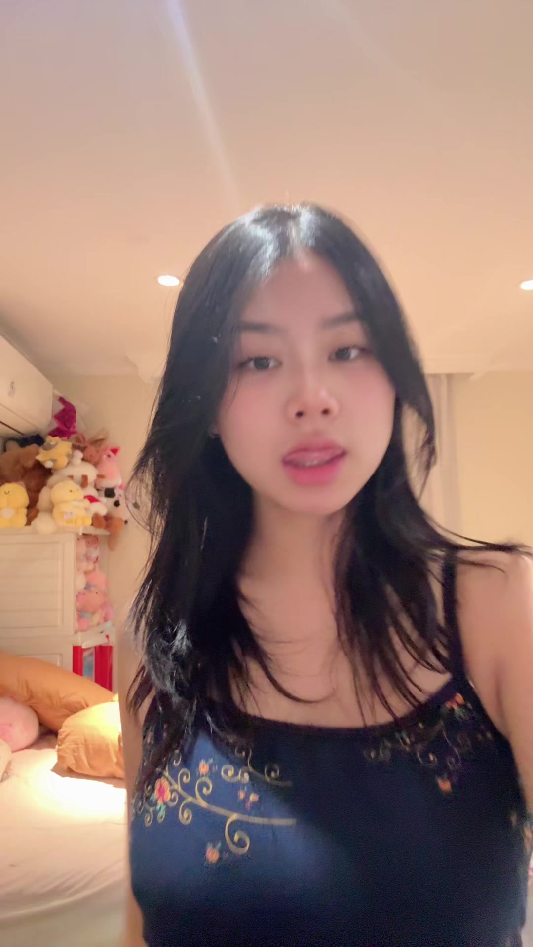 @taniaaa
