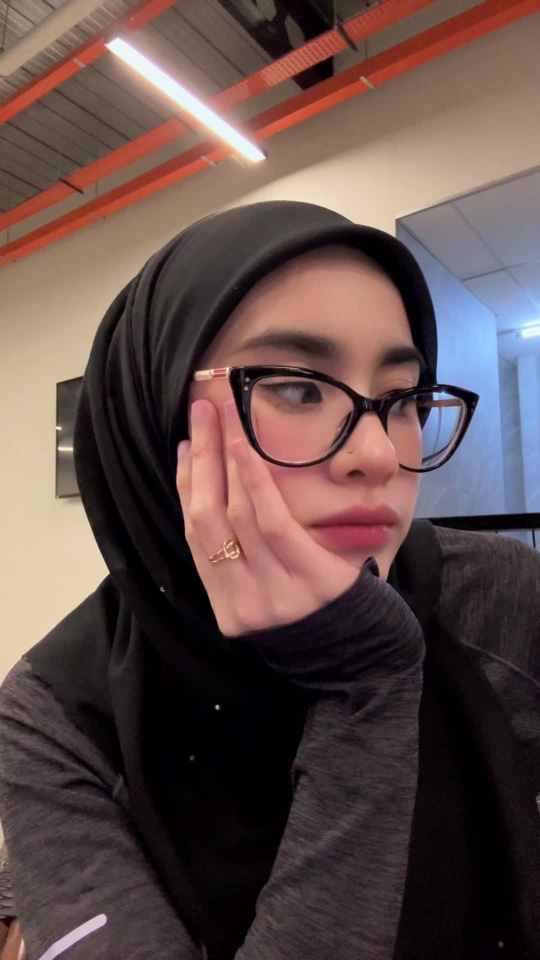 @intnrsyhra