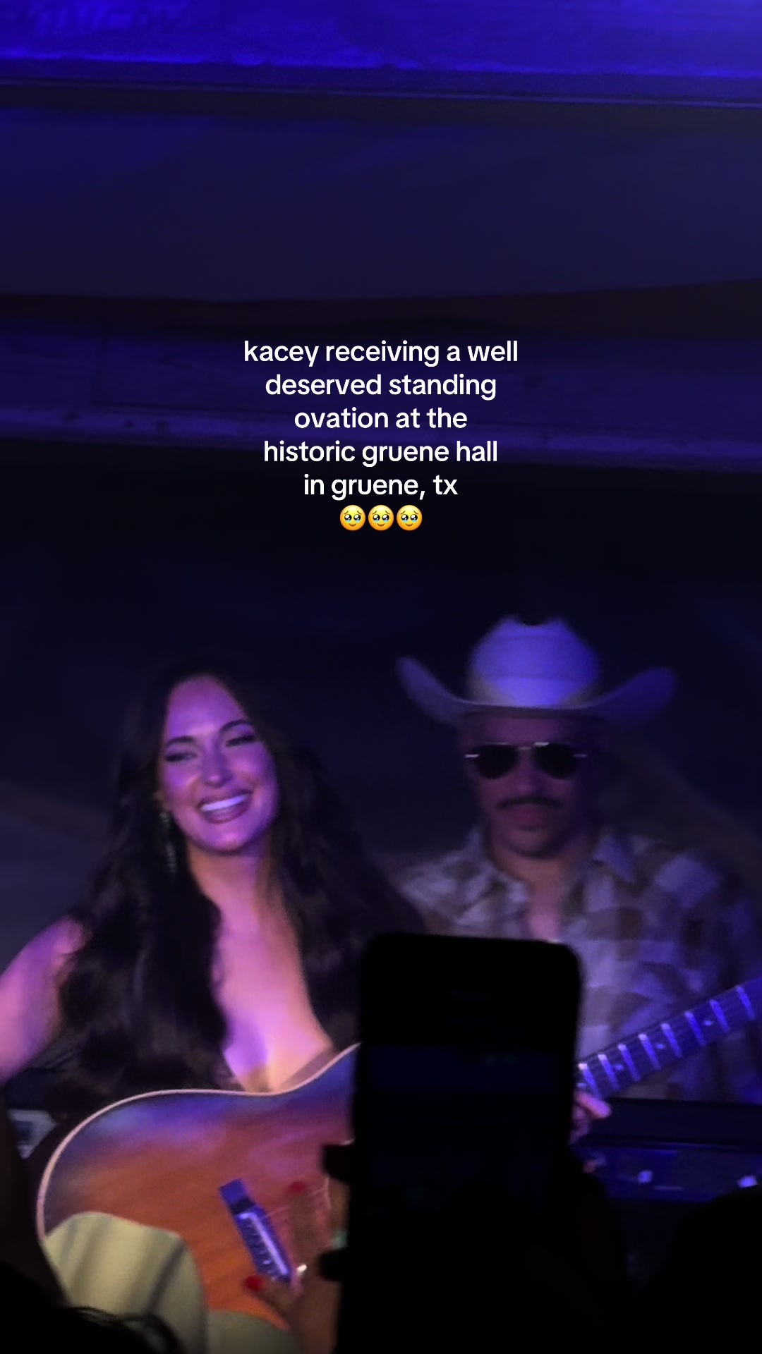 @Alli