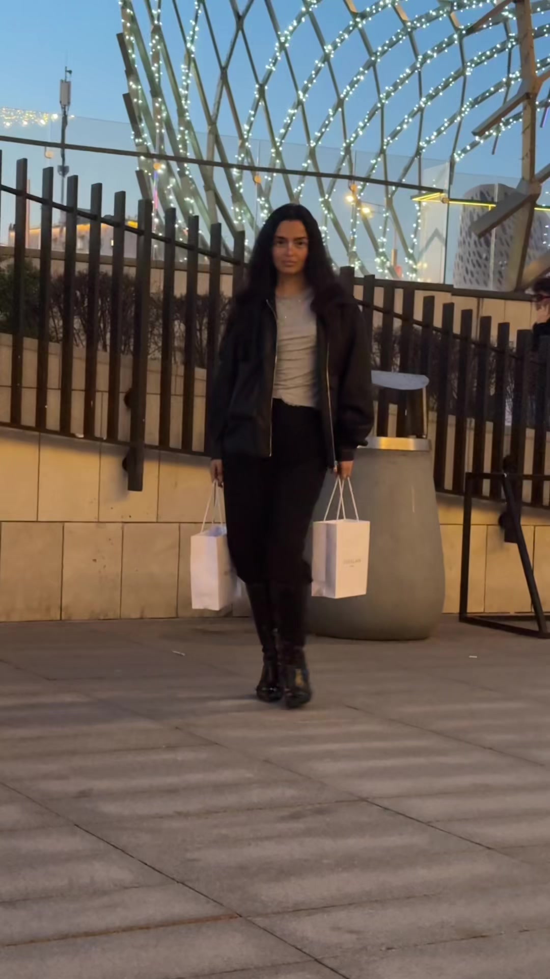 @Angelica_25