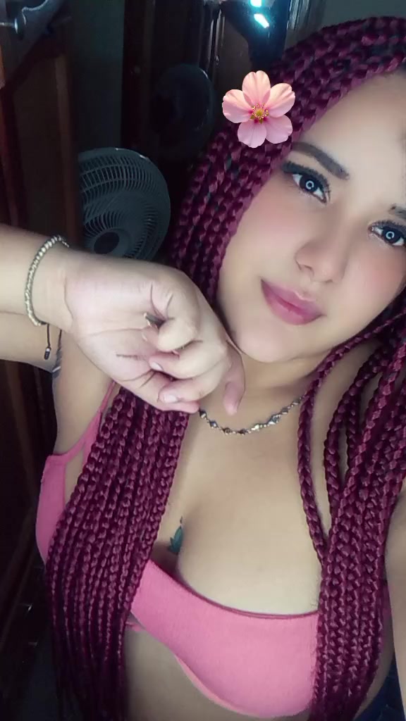 @María Antonela