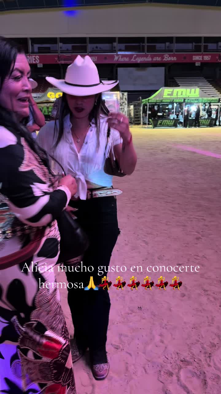 @Tonina Zamaniego