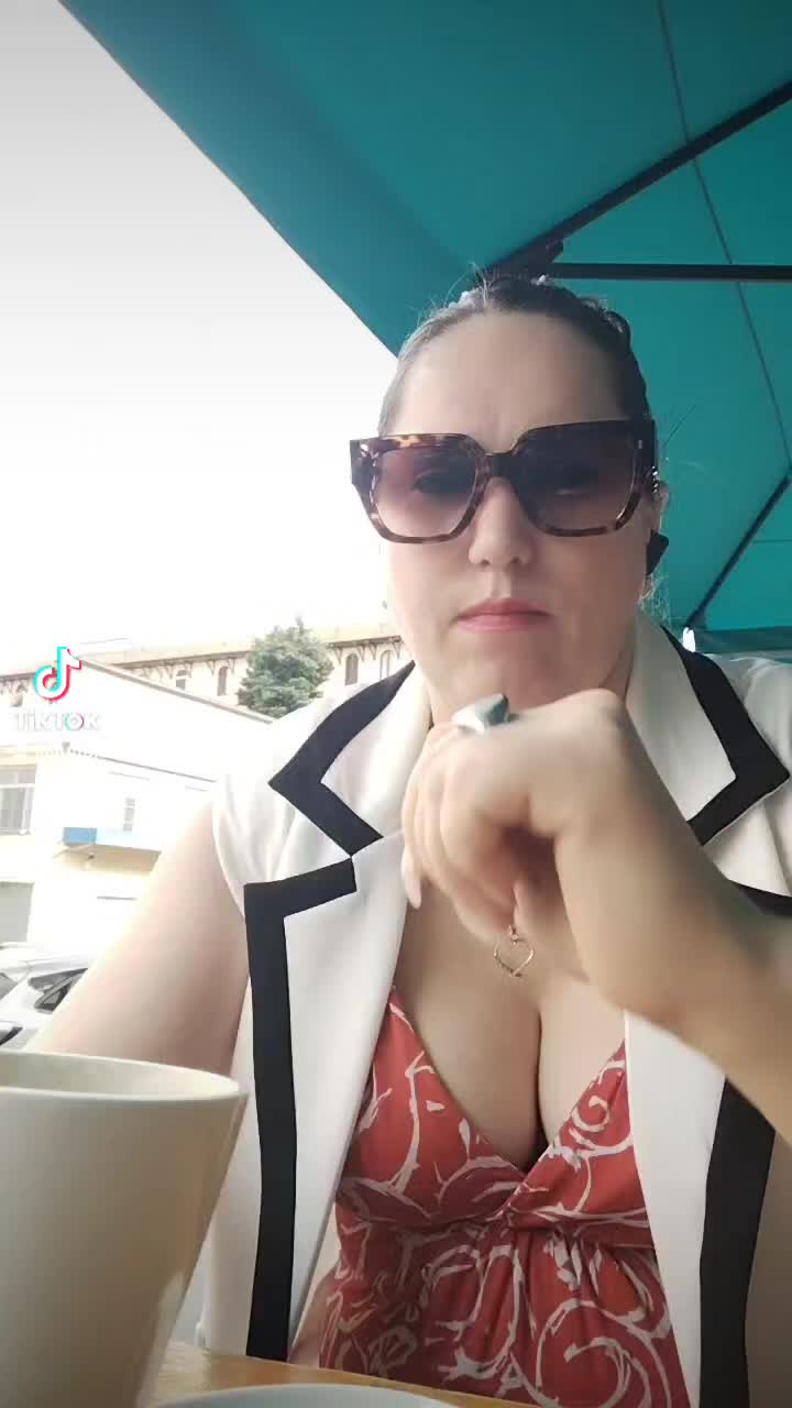 @iuliamarcela