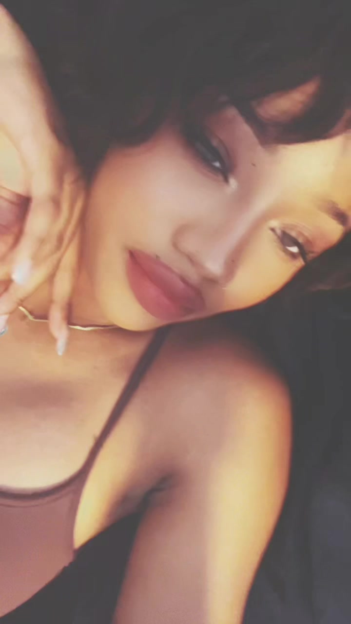 @ashlynj