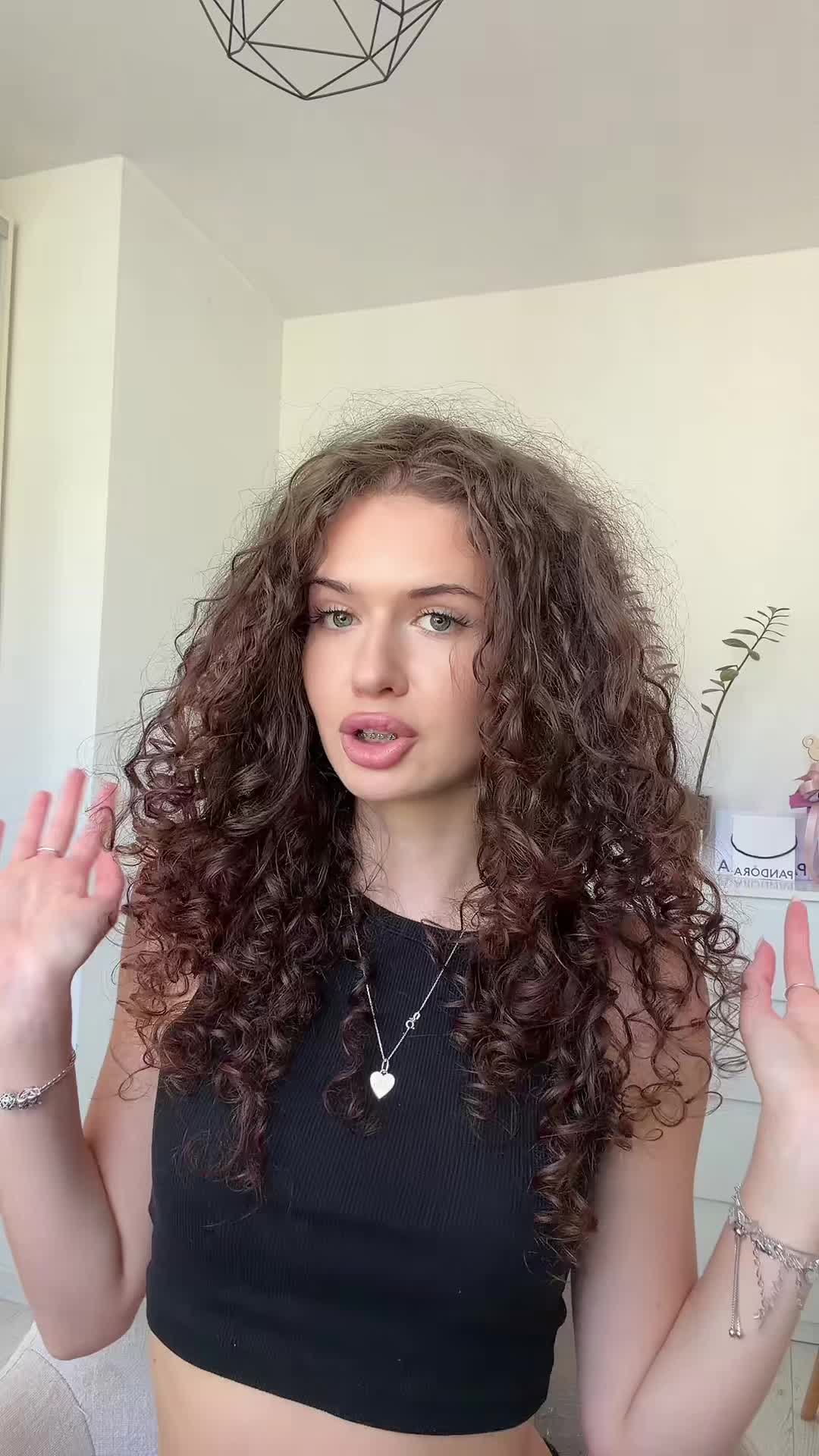 @nadia