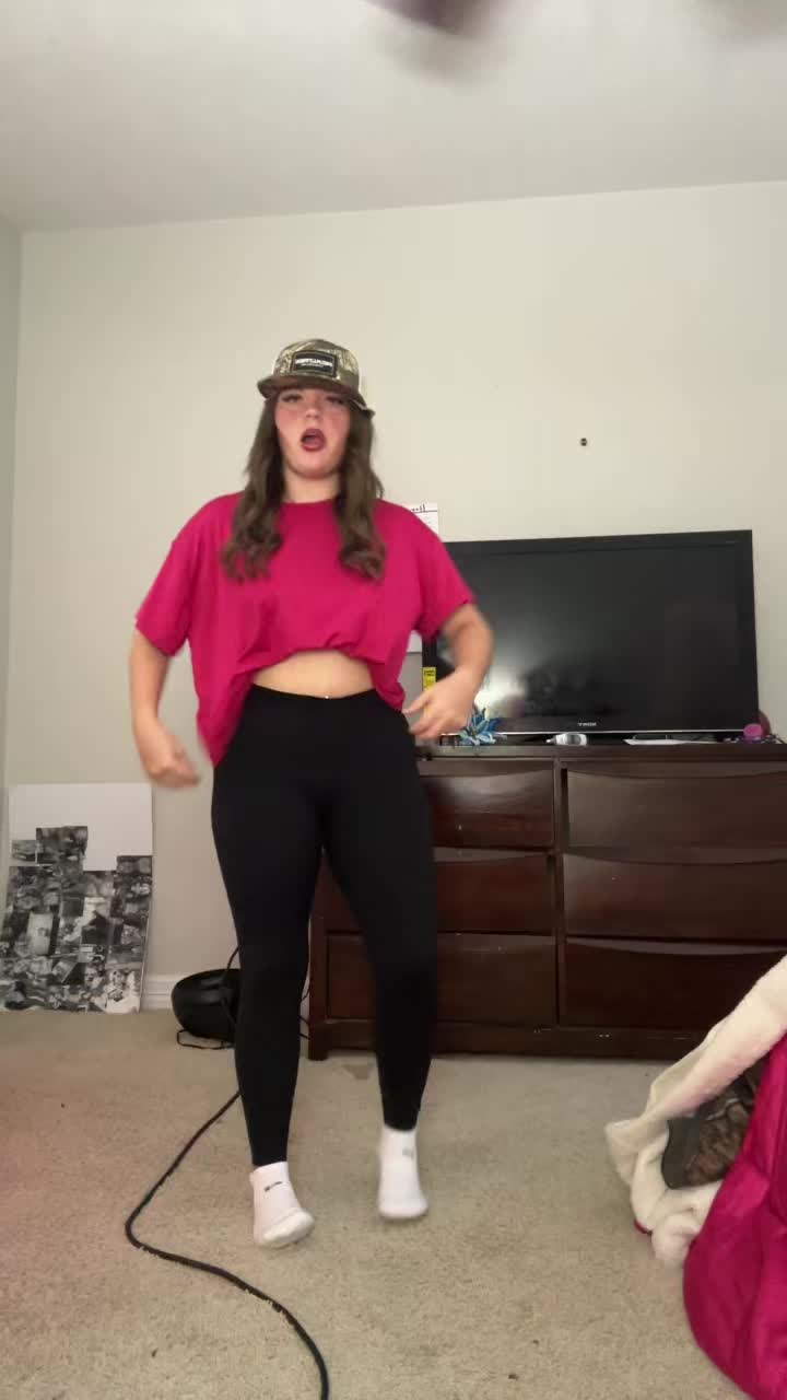 @💫
