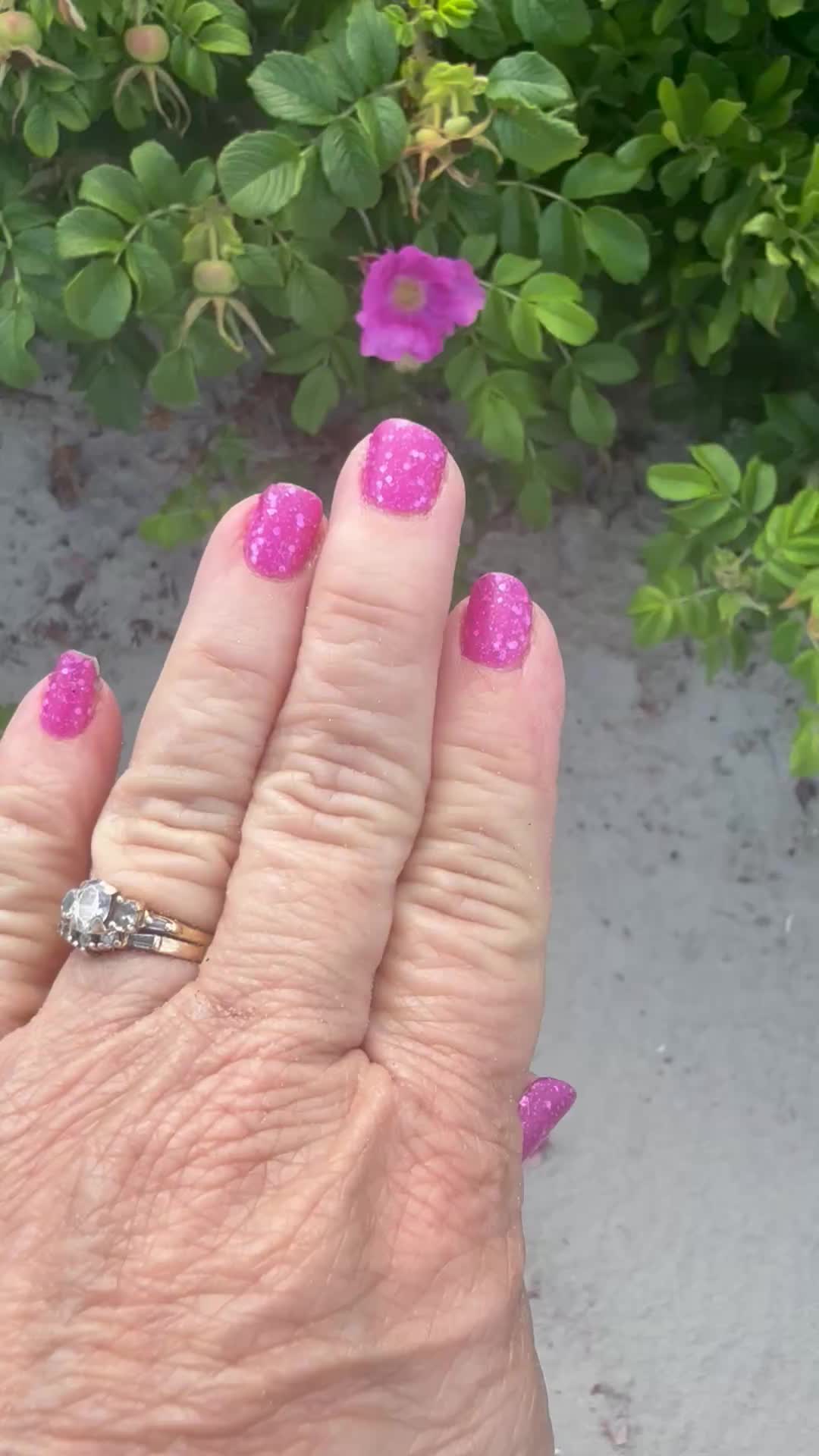 @Linda Leigh’s Lovely Nails