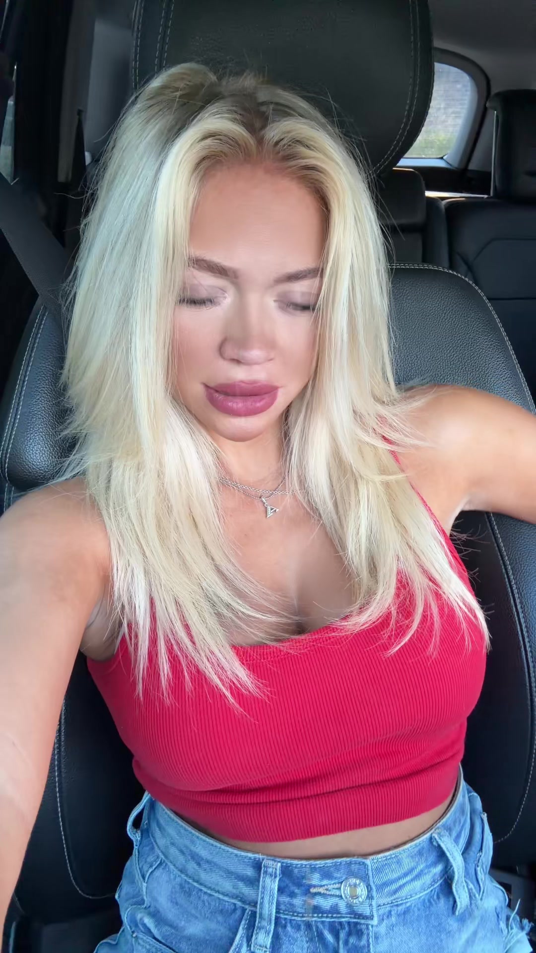 @tinybarbieprincess