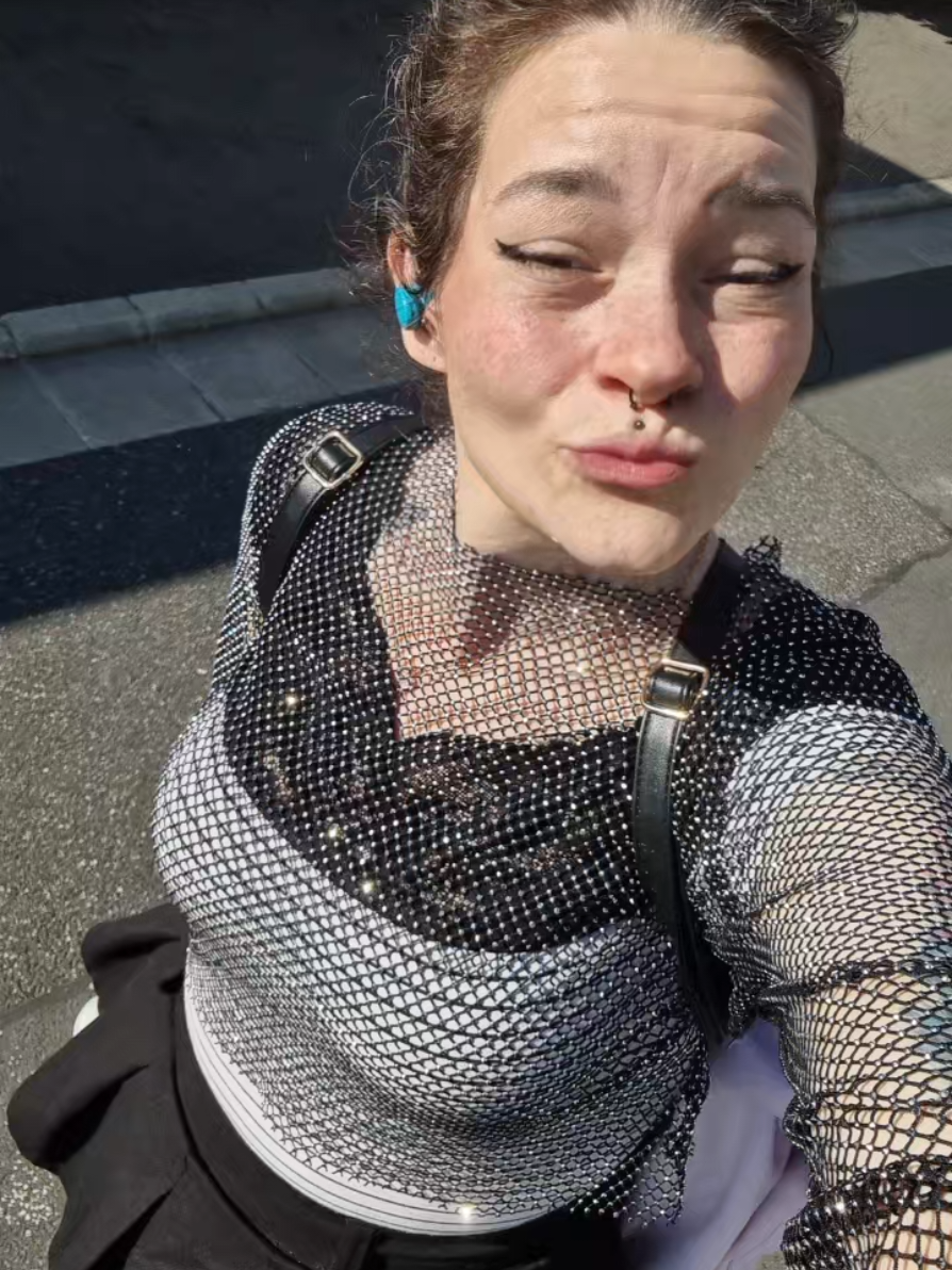 @✨️