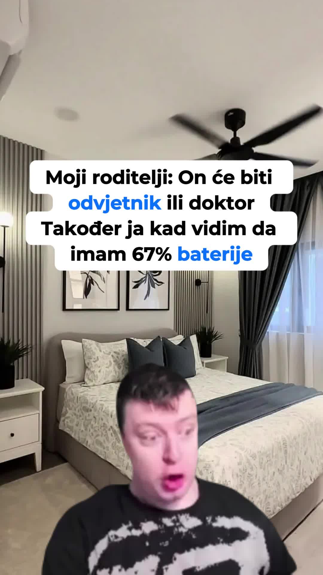 @Videa sa onim likom 😂