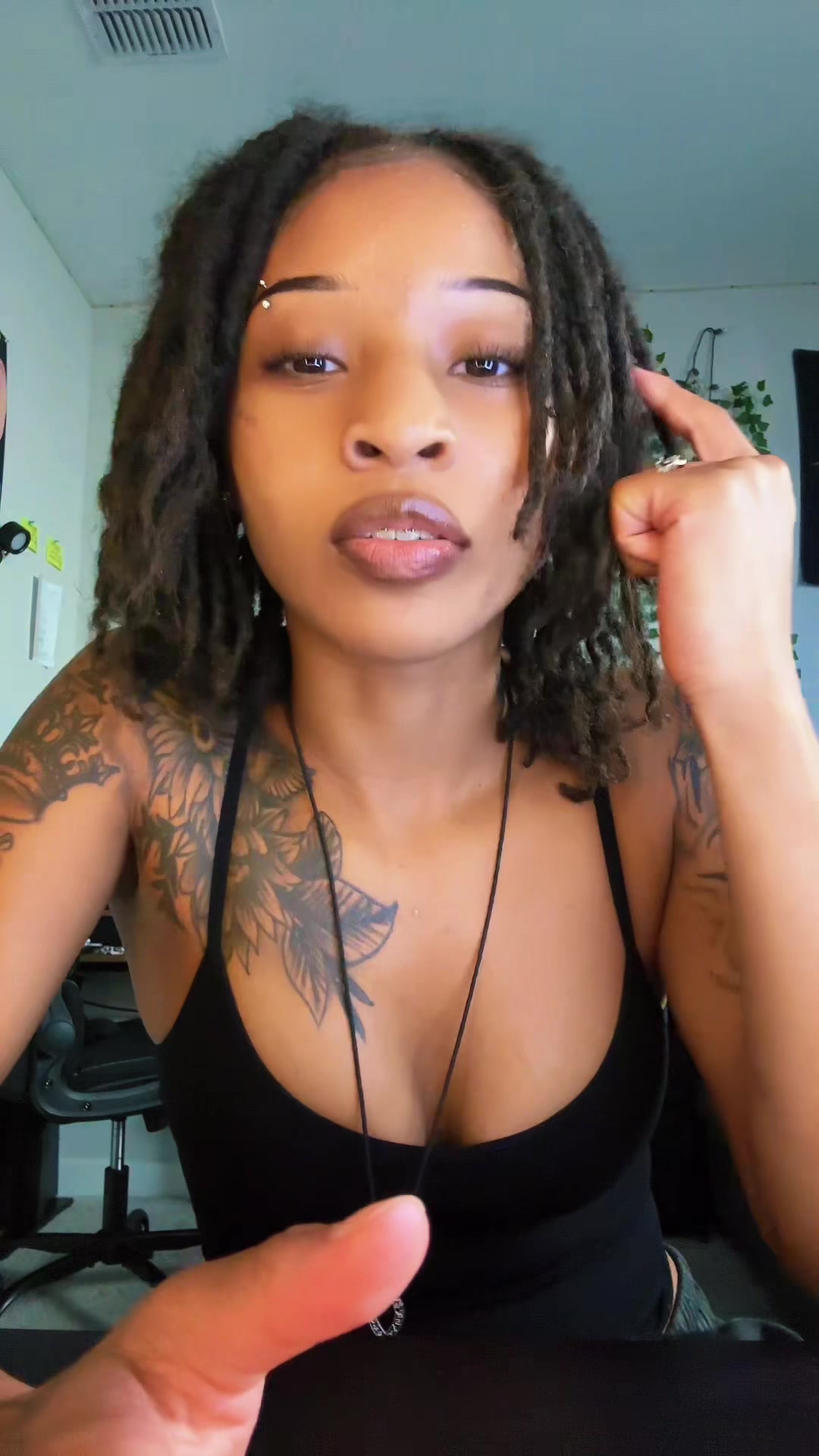 @itieshoesfast
