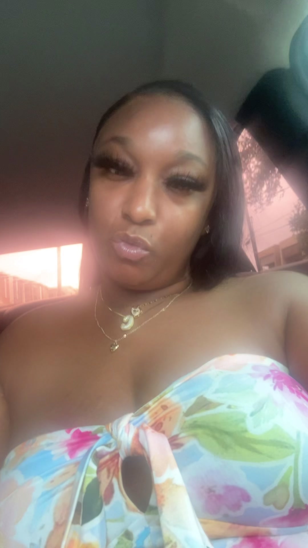 @SHE WHO CECE.