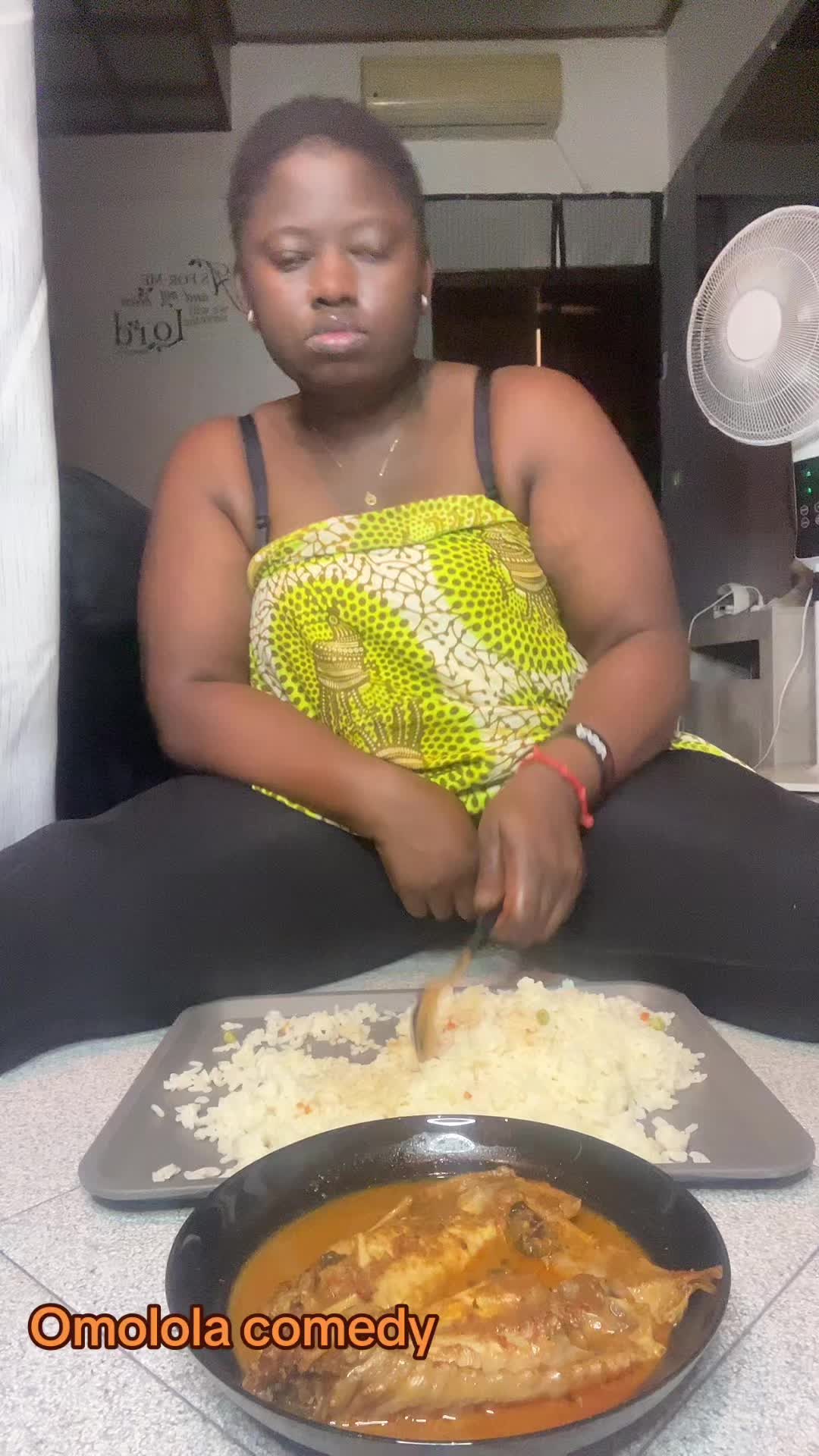 @Omolola Comedy