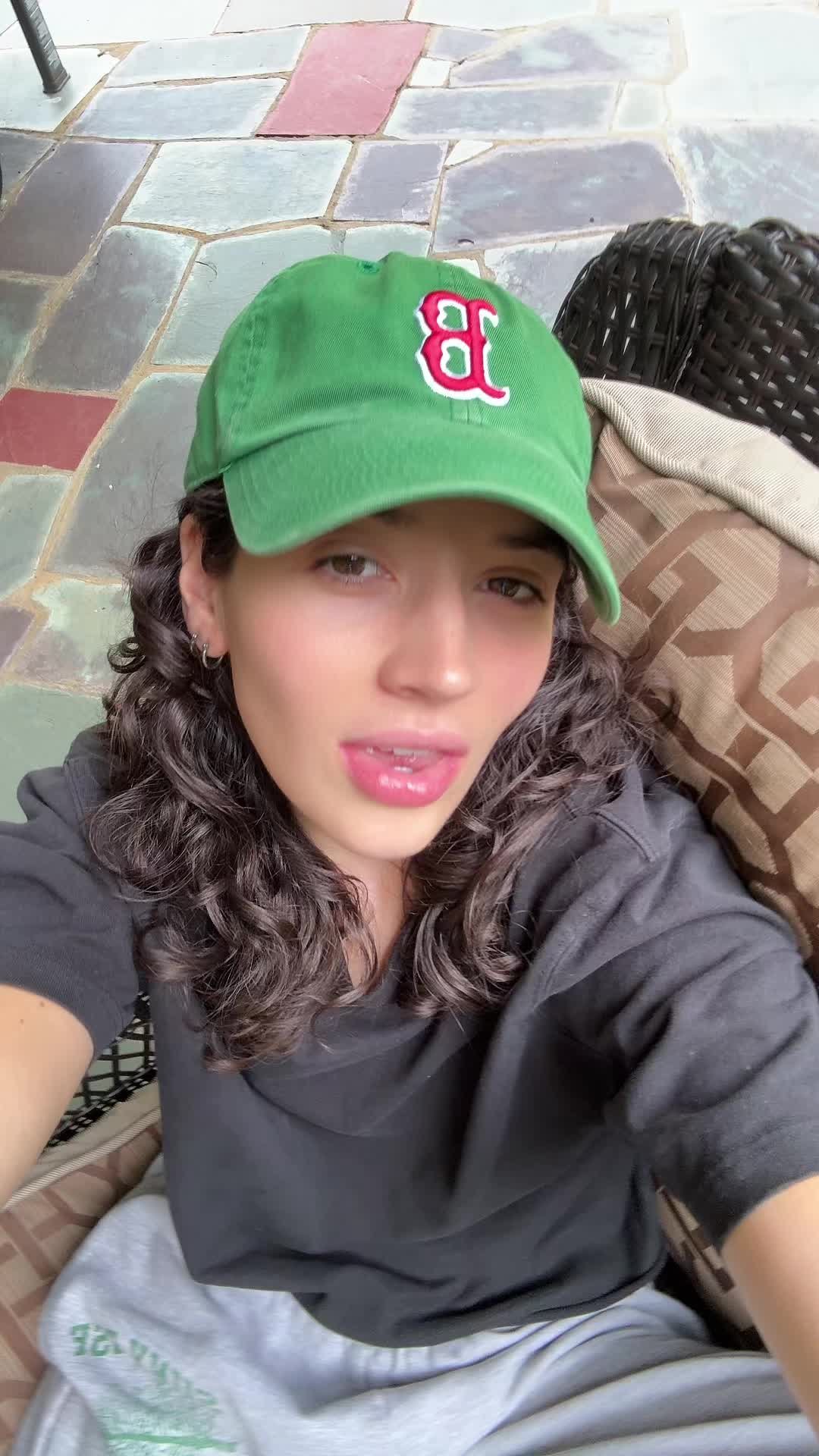@laura ⚢
