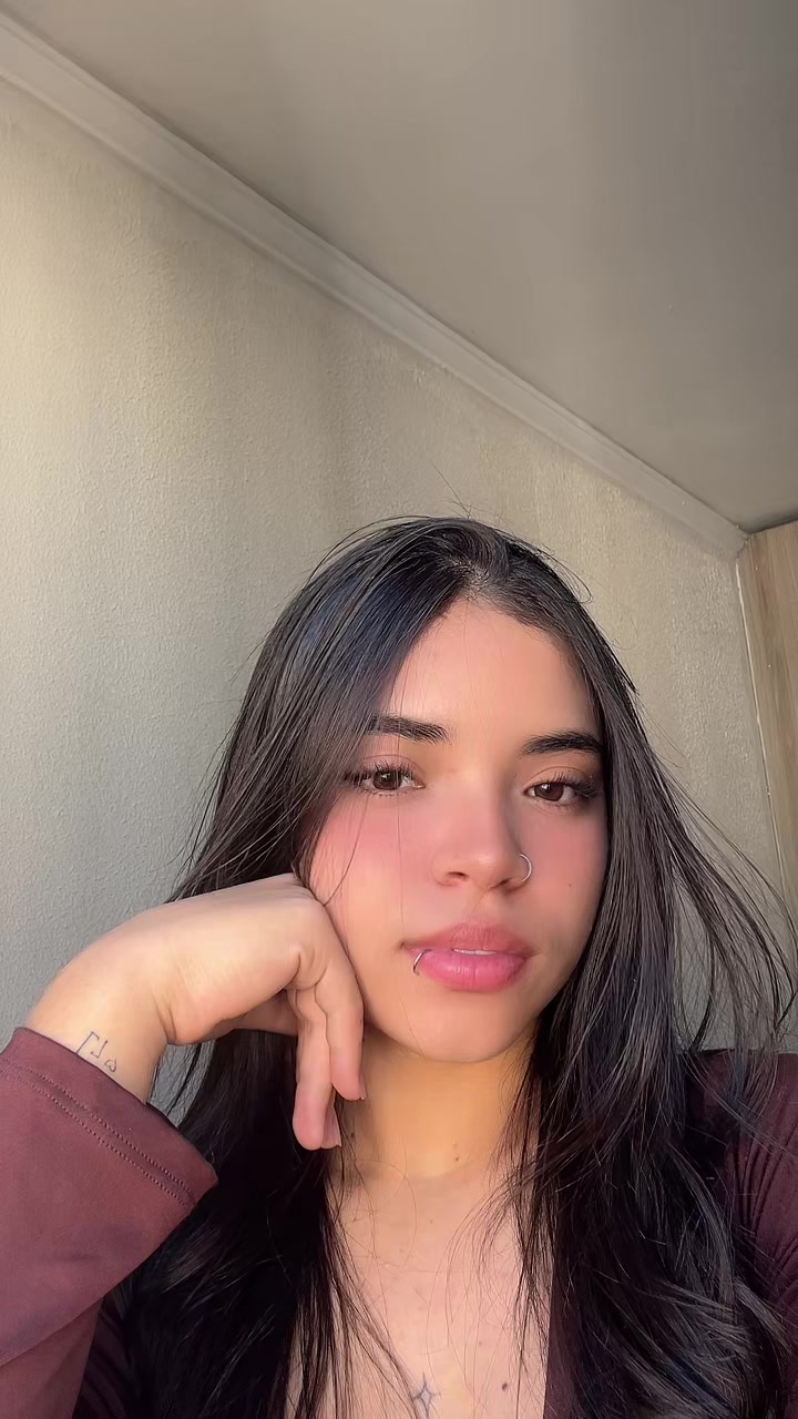 @Jamilly_t